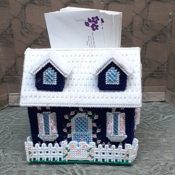 2 STORY COTTAGE  HANDMADE PLASTIC CANVAS TISSUE STATIONARY ORGANIZER - Picture 1 of 7